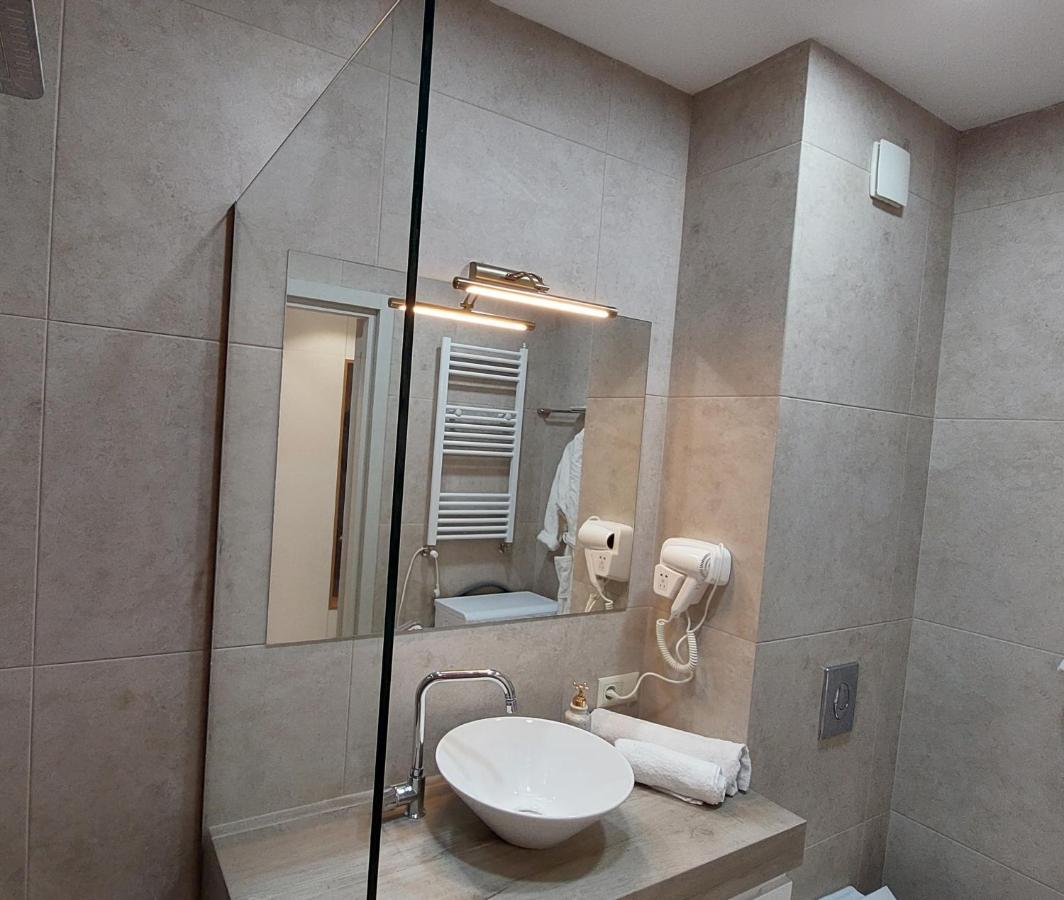 New Gudauri Redco Twins-Premium Mountain Apartment Close The Gondola Lift ภายนอก รูปภาพ