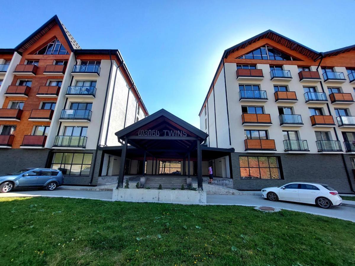 New Gudauri Redco Twins-Premium Mountain Apartment Close The Gondola Lift ภายนอก รูปภาพ